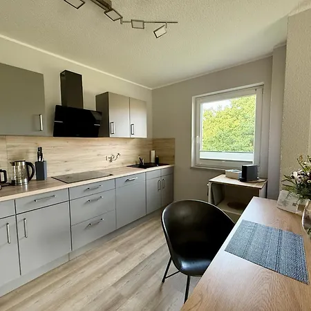شقة Bella - Mit Waschmaschine, Fahrstuhl Und Carport In Ruhiger Altstadtlage Von بالنشتيت