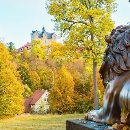 Bella - Mit Waschmaschine, Fahrstuhl Und Carport In Ruhiger Altstadtlage Von