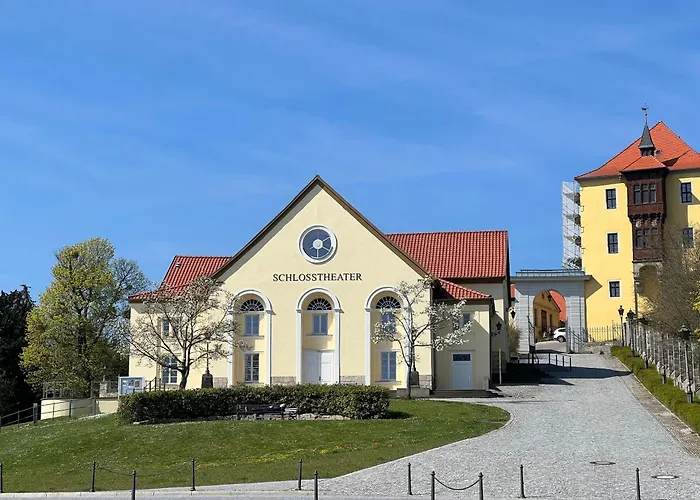 Bella - Mit Waschmaschine, Fahrstuhl Und Carport In Ruhiger Altstadtlage Von 公寓 巴伦施泰特