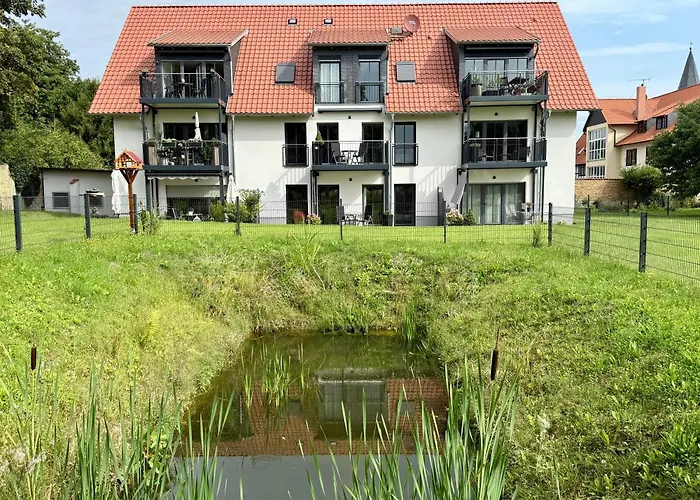 Bella - Mit Waschmaschine, Fahrstuhl Und Carport In Ruhiger Altstadtlage Von *